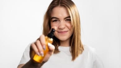 Descubre c&oacute;mo aclarar tu cabello de forma natural con manzanilla