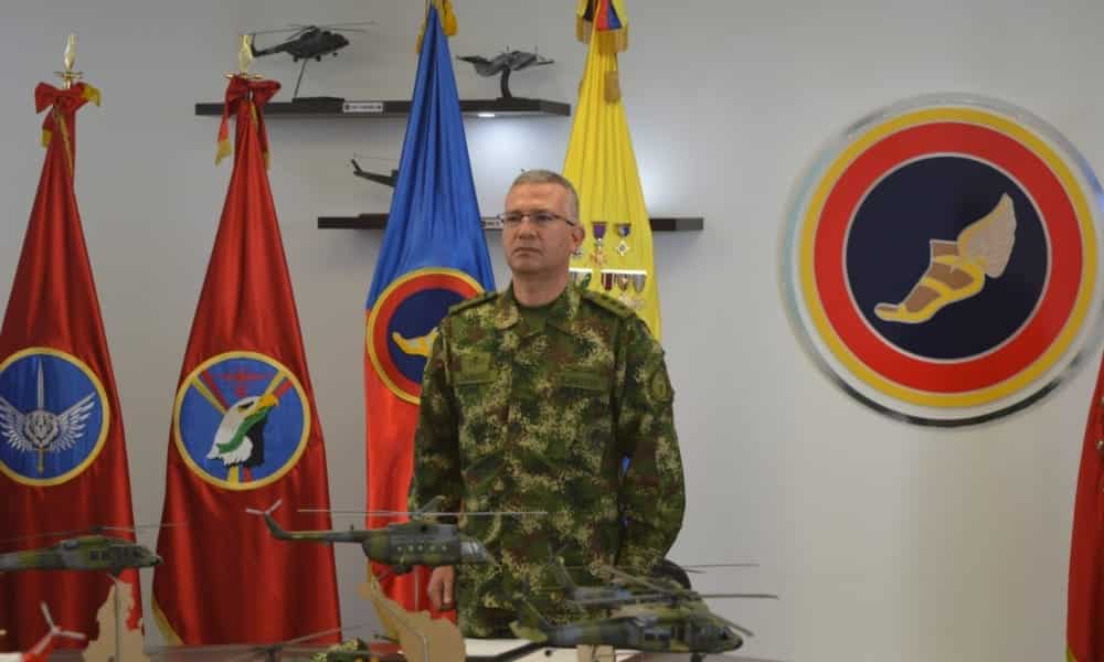 nuevo comandante del ej&eacute;rcito