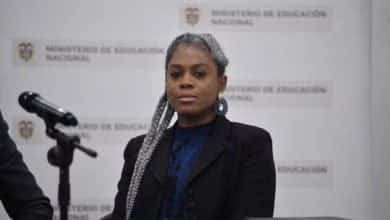 ministra de educaci&oacute;n - Petrismo declara formalmente hundida la reforma a la educaci&oacute;n