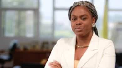 Aurora Vergara se va del Ministerio de Educaci&oacute;n