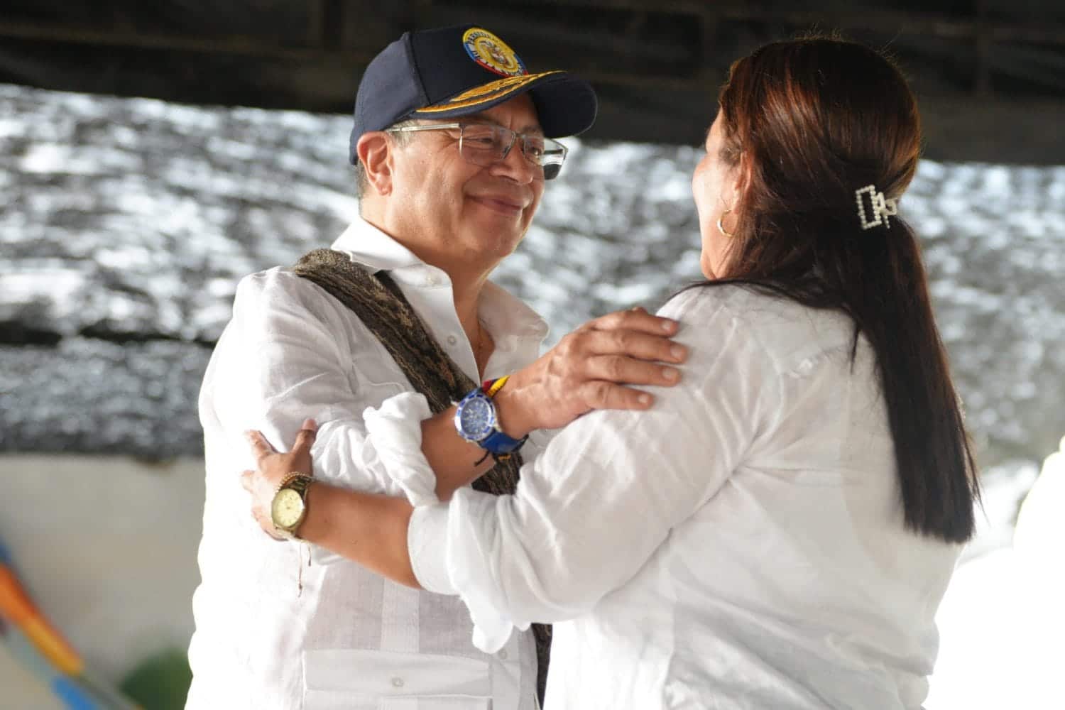 "Primero tumban al presidente que privatizar la salud": Petro