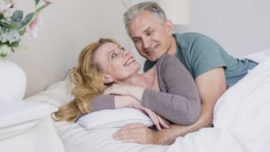 Las 5 posiciones sexuales perfectas para mayores de 50 a&ntilde;os