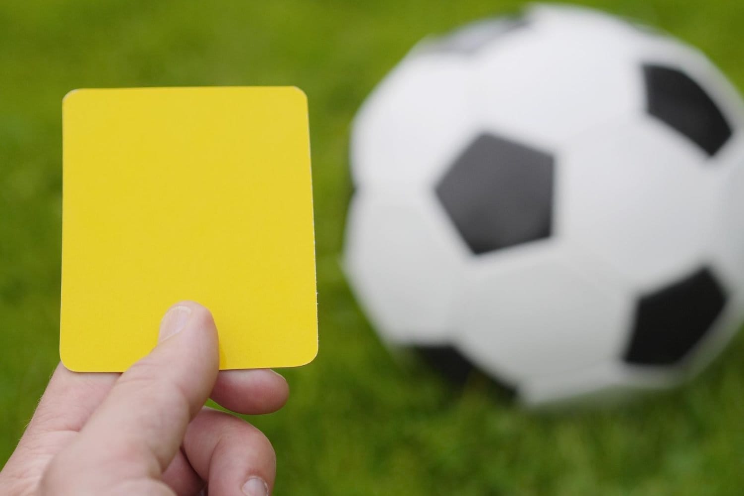 Copa Am&eacute;rica: &iquest;Cu&aacute;nto cuesta una tarjeta amarilla y c&oacute;mo la cobran?