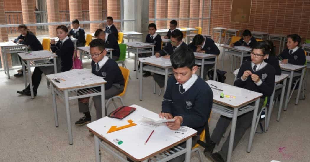 &iquest;Cu&aacute;ndo retoman clases los colegios? Conoce las fechas