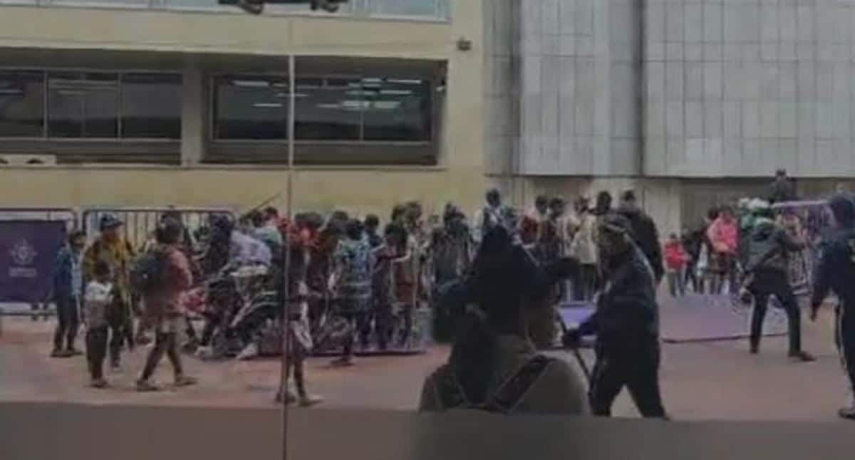 En im&aacute;genes: Ind&iacute;genas se tomaron la Procuradur&iacute;a