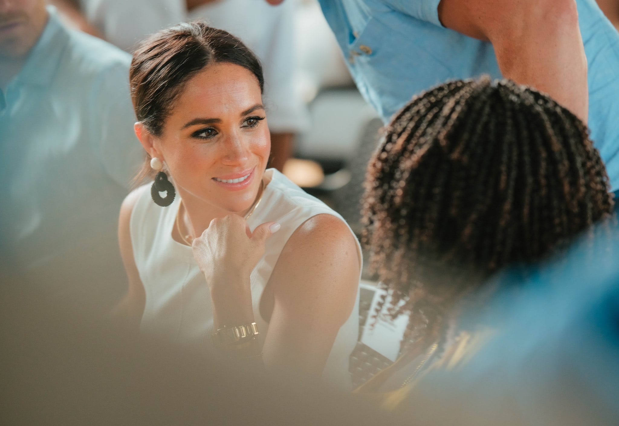Meghan Markle fue ovacionada en Cali al dar discurso en espa&ntilde;ol