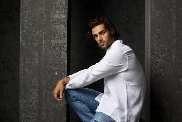 Este es Thomas Ceccon, el atractivo deportista ol&iacute;mpico que enamora en Par&iacute;s