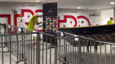 En video: Portero del Junior 'explot&oacute;' y tumb&oacute; todo tras derrota frente a Colo Colo