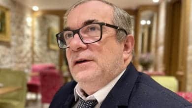 Londo&ntilde;o admiti&oacute; abusos en las FARC pero desminti&oacute; abortos forzados