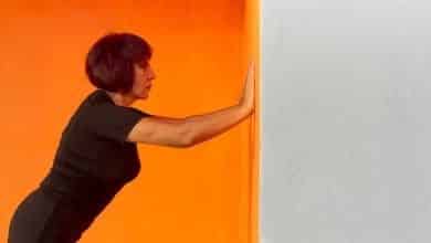 Ejercicios de pilates en pared que te cambiar&aacute;n el cuerpo