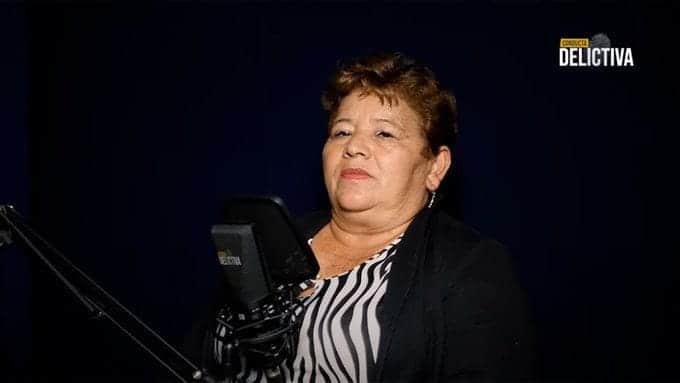 Madre del polic&iacute;a que bale&oacute; a su pareja en motel de Kennedy, desmiente a la v&iacute;ctima