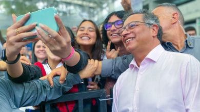 "El pa&iacute;s no se dejar&aacute; bloquear": Petro sobre paro de transportistas