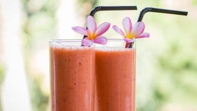 jugo de tomate de &aacute;rbol