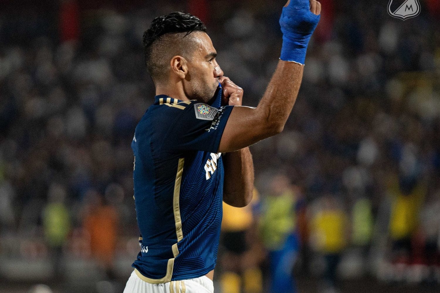 Falcao cumpli&oacute; promesa a Javier Acosta al marca su primer gol con Millonarios