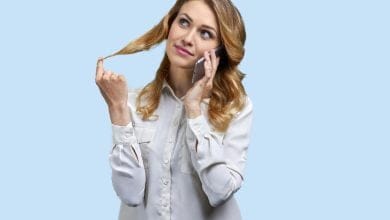 Hay una explicaci&oacute;n psicol&oacute;gica al hecho de tocarte el pelo mientras hablas