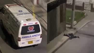 &iexcl;Ins&oacute;lito! Investigan a ambulancia que habr&iacute;a abandonado a paciente en v&iacute;a p&uacute;blica de Bogot&aacute;