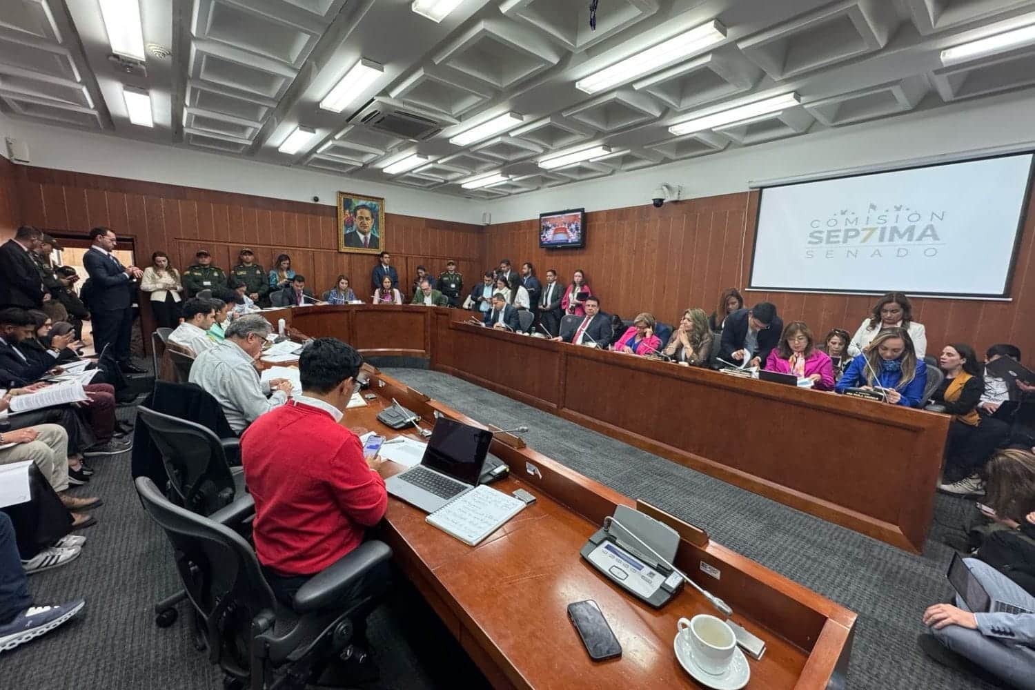 Hundida oficialmente la reforma laboral en el Senado