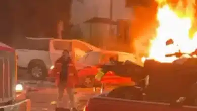 Explosi&oacute;n y caos en peaje de Cundinamarca: tractomula fuera de control deja v&iacute;ctimas y heridos