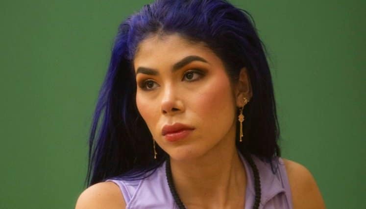 Excolaboradora de Alexa Torrex lanza graves acusaciones contra su prometido en medio del reality