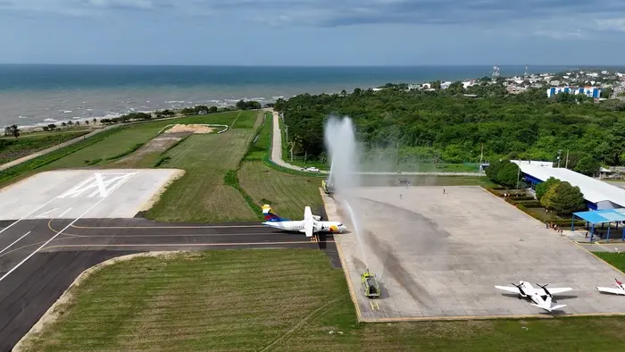 Hallazgo arqueol&oacute;gico sorprende en obras del aeropuerto de Tol&uacute;