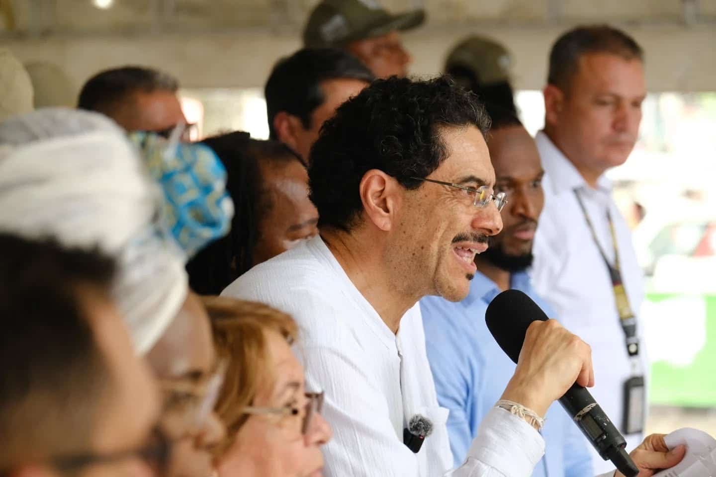 Iv&aacute;n Cepeda denunci&oacute; &ldquo;campa&ntilde;a sucia&rdquo; tras aclaraci&oacute;n sobre audio atribuido a disidencias
