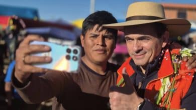 Presidente de Bolivia arremeti&oacute; contra Gustavo Petro tras expulsi&oacute;n de embajadora colombiana