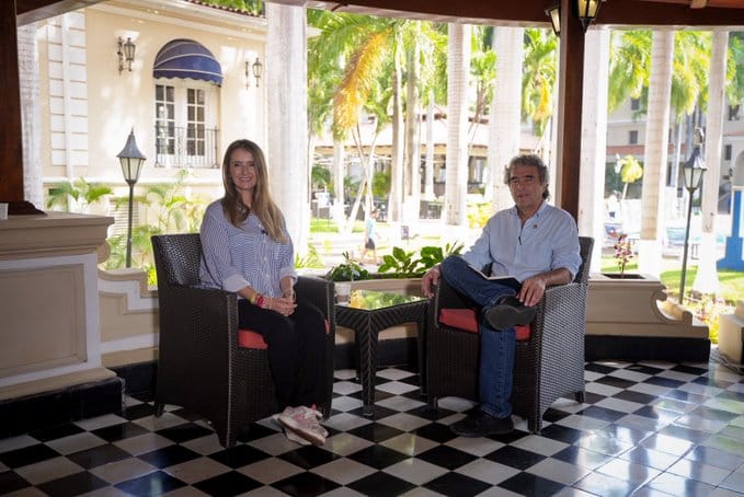 &ldquo;Vamos por otros caminos&rdquo;: Fajardo se desmarca de Paloma Valencia tras pol&eacute;mico encuentro pol&iacute;tico