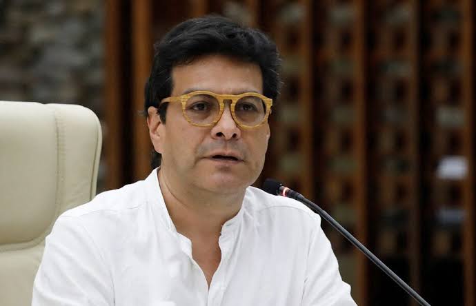 Danilo Rueda responde a se&ntilde;alamientos sobre contactos con las AGC durante 2022