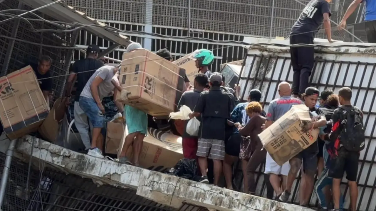 Empiezan saqueos tras terremotos en Venezuela