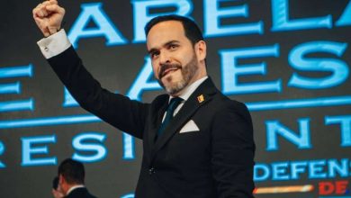 Respaldo de representantes de las curules de paz a Abelardo De la Espriella genera polémica política