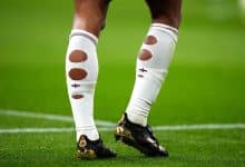 No es por moda: esta es la verdadera raz&oacute;n por la que los futbolistas rompen sus medias antes de jugar