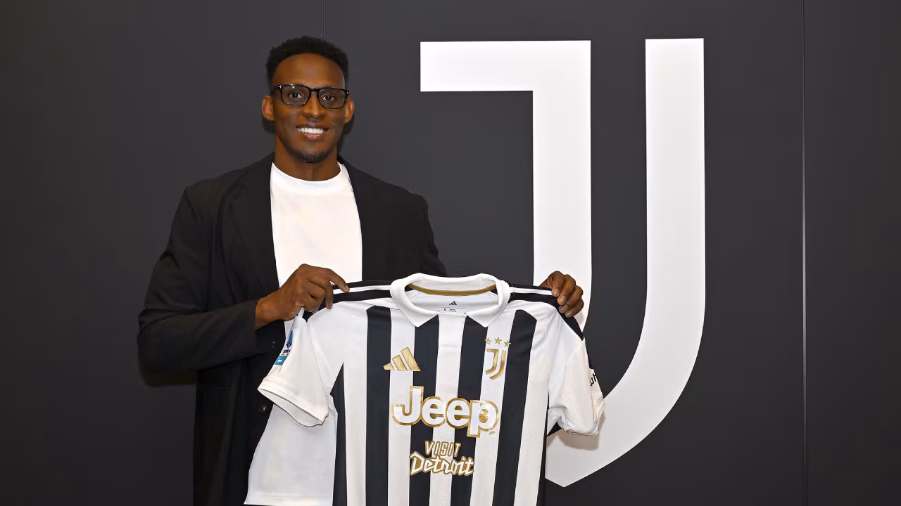 Jhon Lucum&iacute; cambia de camiseta en Italia y se convierte en nuevo jugador de la Juventus